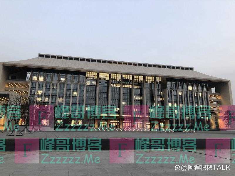 海南省委书记调任北京市长是升职吗？