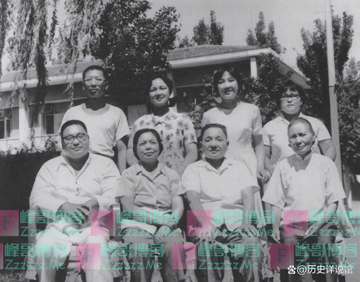 97年邓小平逝世后，一工作人员袒露：邓小平生前曾用过毛主席遗物