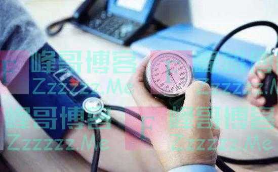 高血压“源头”被揪出，和酒无关，医生：能少吃一口就少吃一口