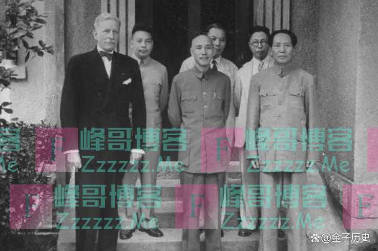 1945年重庆谈判，毛主席为何能全身而退？蒋介石：毛泽东不能成事
