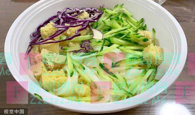 黄瓜又惹麻烦，多家餐馆因“凉皮里加黄瓜丝”被罚5000元，冤吗？