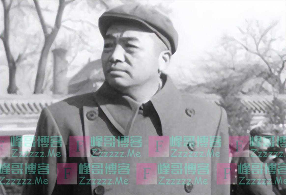 授衔前彭德怀大骂一位上将，叶帅劝了一句话，彭总沉默不语