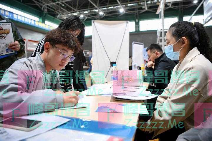 这些专业曾经不建议报考！今夏，“红牌专业”毕业生怎样就业？