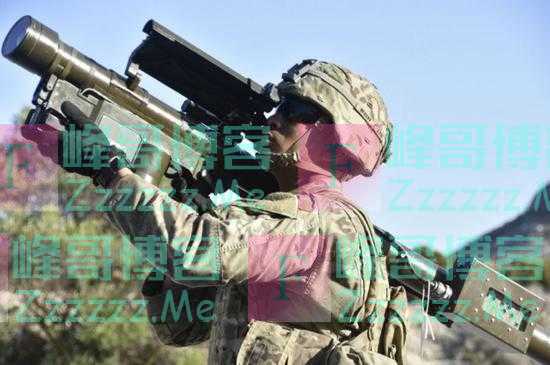 半夜十一点的电话，打给了秦刚，急于访华的布林肯，终于做出妥协