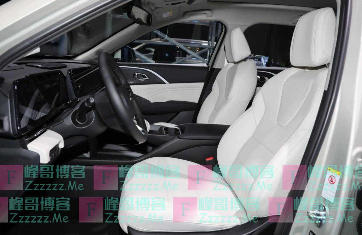 1天卖出3000多辆,长城又成功了!全系四驱+双层玻璃,仅15.98万