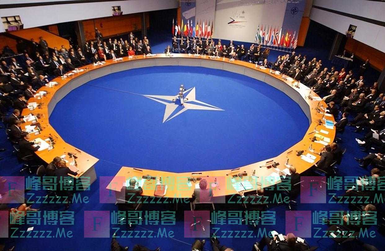 久加诺夫为什么说，不转向社会主义和解放乌克兰，俄将无法摆脱困境