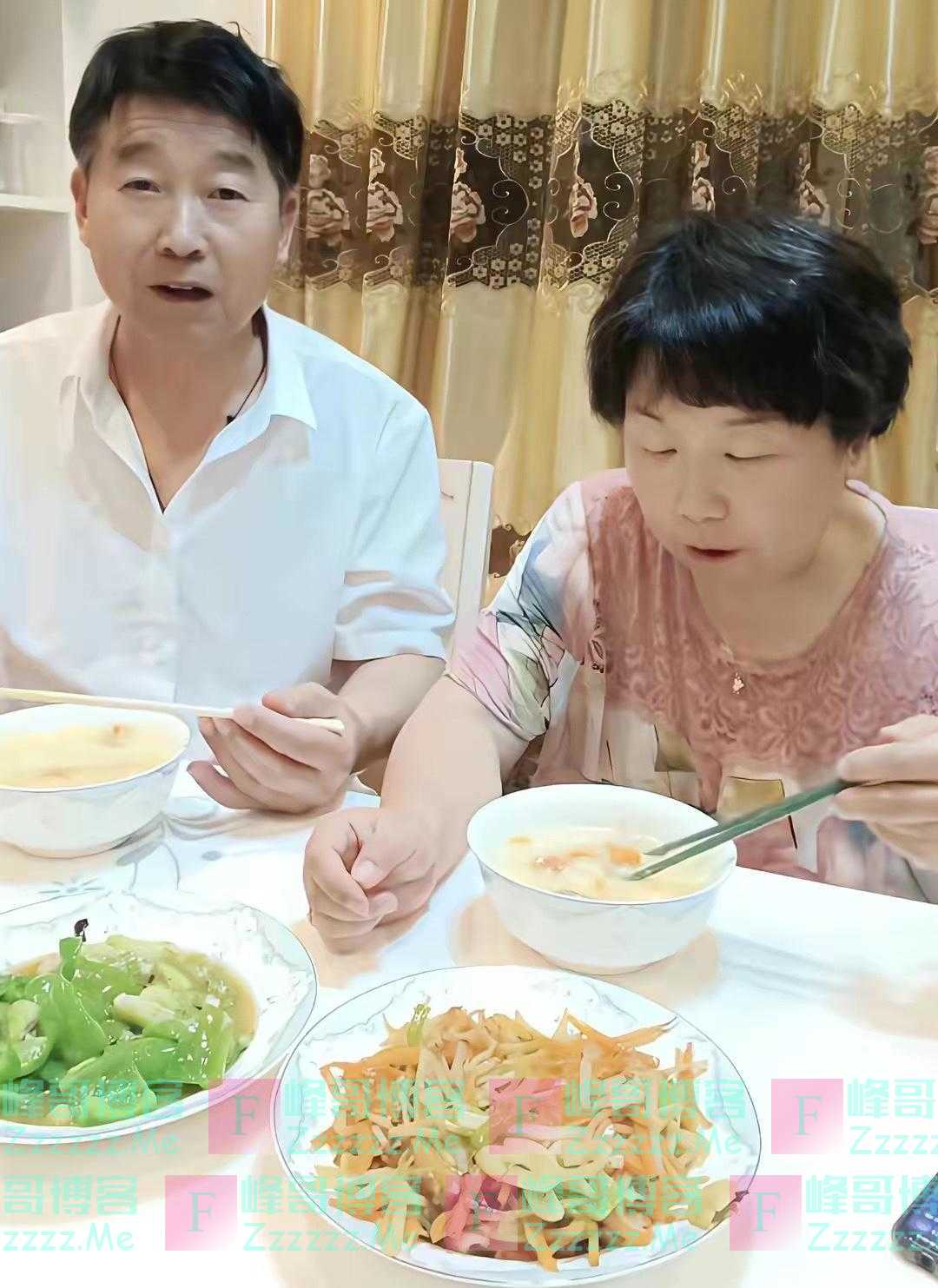 郭爸晒姚策旧照惹争议,堂嫂急忙安慰,网友:421重启不该开心吗