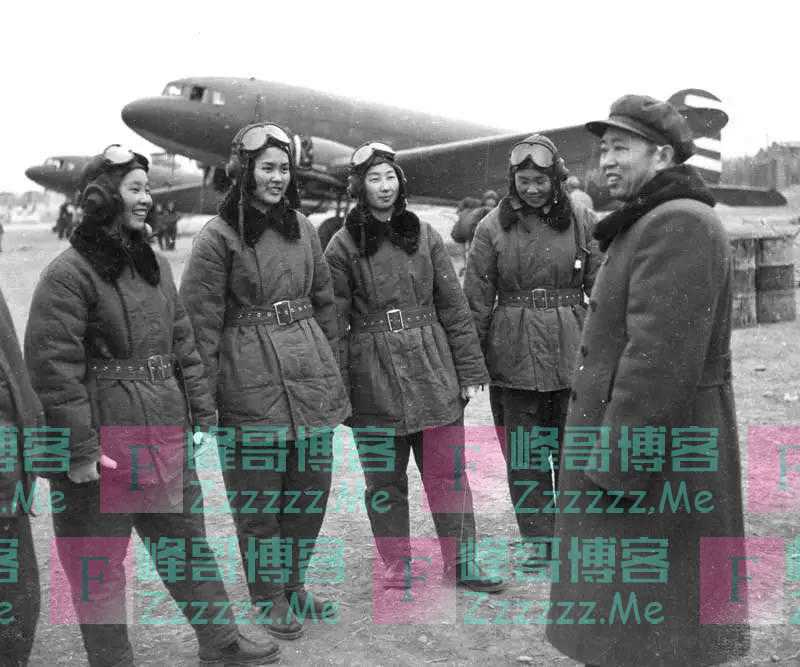 81年团级以上干部会议上，张震透露：小平同志对刘亚楼有2条评价