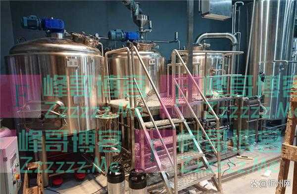 天气渐热，是喝白酒还是喝啤酒？牢记2不喝，春夏喝酒也舒服