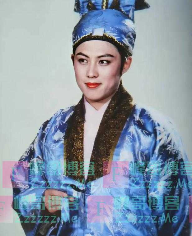 《红楼梦》第一美男贾琏,与女演员对戏太投入,曾被央视领导提醒