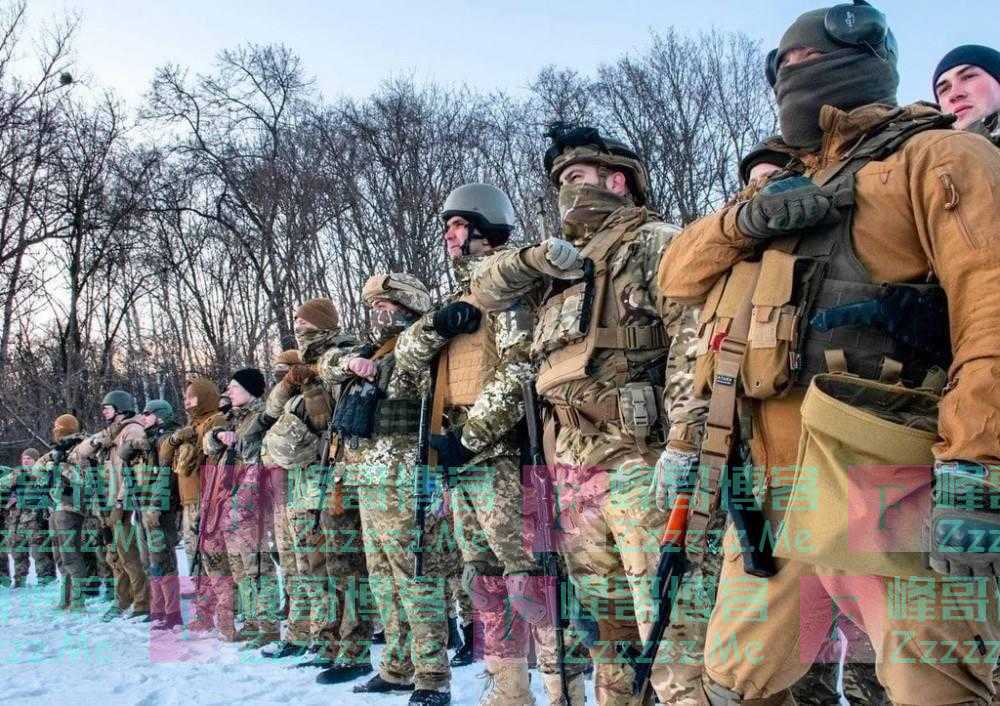 普里戈津承认行动失败：基辅出动40万精兵，俄或重演1917革命