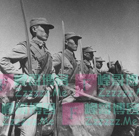 王司令为何缺席大授衔？因为他的不战而撤，使彭总险被马家军生擒