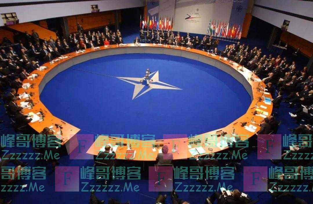 中国的血债北约该还了！31国集体对华“宣战”！华春莹反将一军