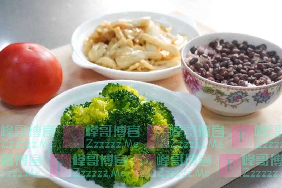 10种易堵塞血管的食物和10种保护心血管的食物，医生都列清楚了！