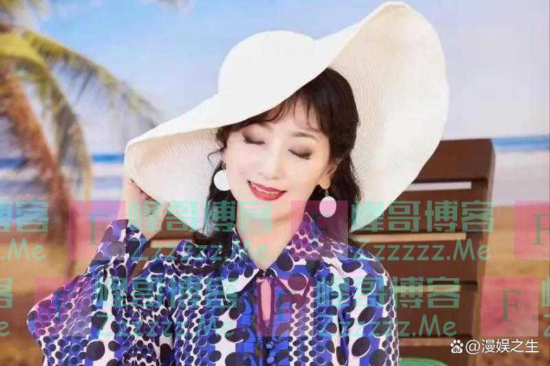 华晨宇和李宇春，两个“混子”歌手，在香港这一夜彻底现了原形