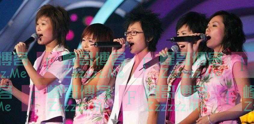 《超女》18年后，何洁处处输给“李周张”，但有一方面她却赢了