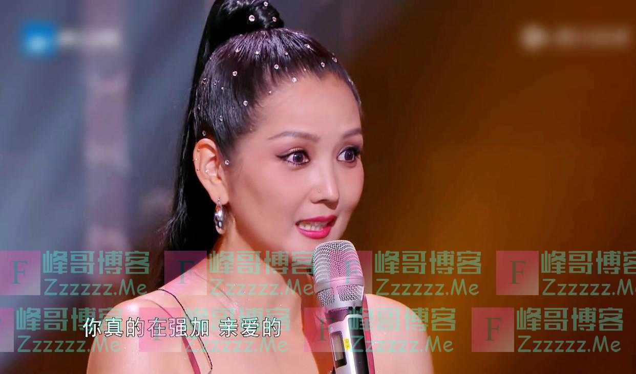 《超女》18年后，何洁处处输给“李周张”，但有一方面她却赢了