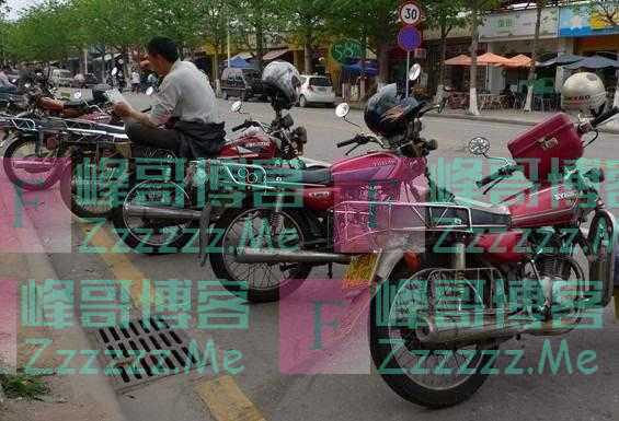 故事：我在东莞开摩托车，载客6年，见过太多酒吧女的悲惨人生