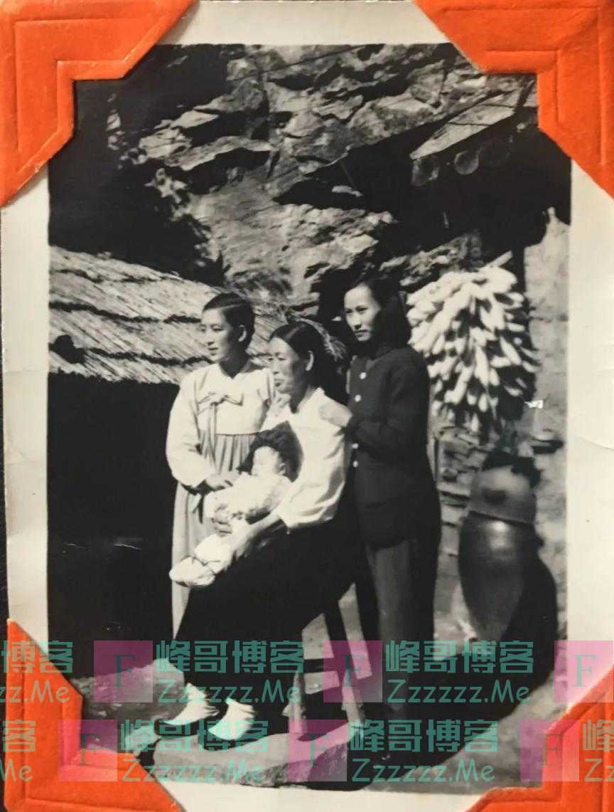 70年前,有个小男孩来过人间!没有留下姓名,只遗落一双胶鞋