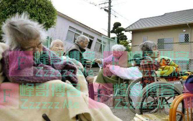 基辛格:2025年世界五强会洗牌,美国不再是第一,中俄排名很意外