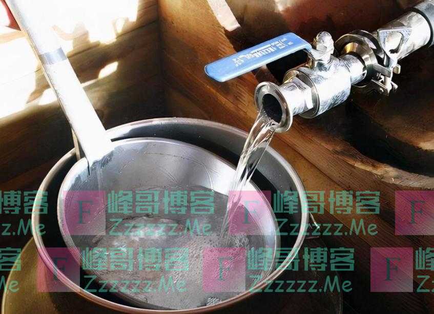 年龄越大，越要戒酒吗？医生：60岁以后，谨记“2喝、3不喝”