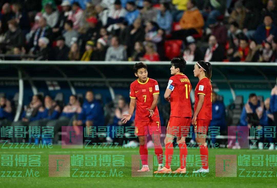 王霜哽咽：为何练得更苦，却不出成绩？