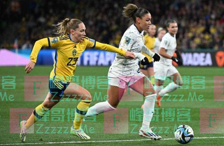 4-5!美国出局,创造最差战绩,球员落泪,女足世界杯8强诞生4席