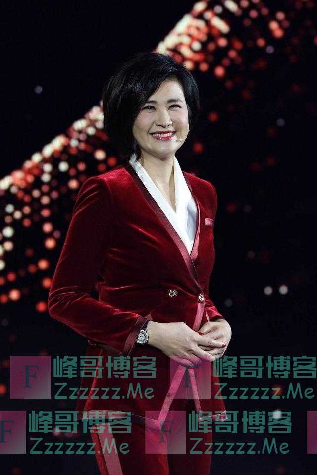 主持人吴小莉：与亲哥浙江相认，对方一贫如洗，她帮助亲哥了吗？