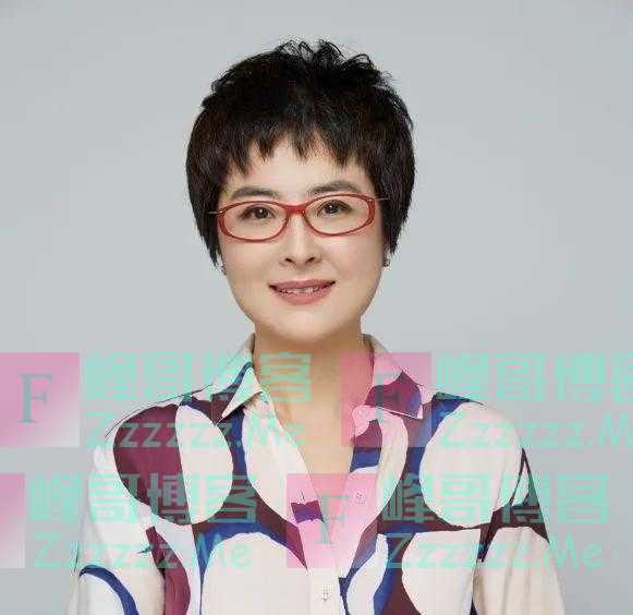 央视名嘴张泉灵身体不适辞职,随后瞒着丈夫偷偷飞到上海,与一个80后的“二混子”见面,给他投资147万让他辞职