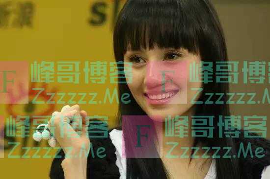 当26岁新“妲己”和46岁袁泉站在一起,我才知道什么叫气质和骨相