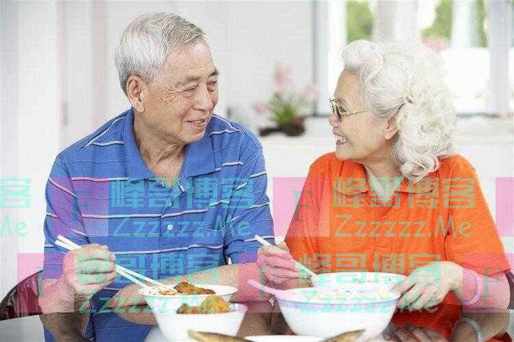 年龄越大,越要多吃肉?专家忠告:过了55岁,这3种肉不妨多吃