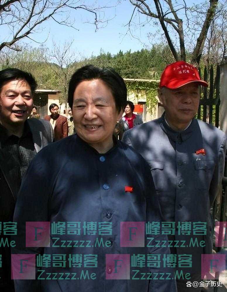 李讷晚年谈到李敏泪如雨下：最困难的时期，大姐一直偷偷给我塞钱