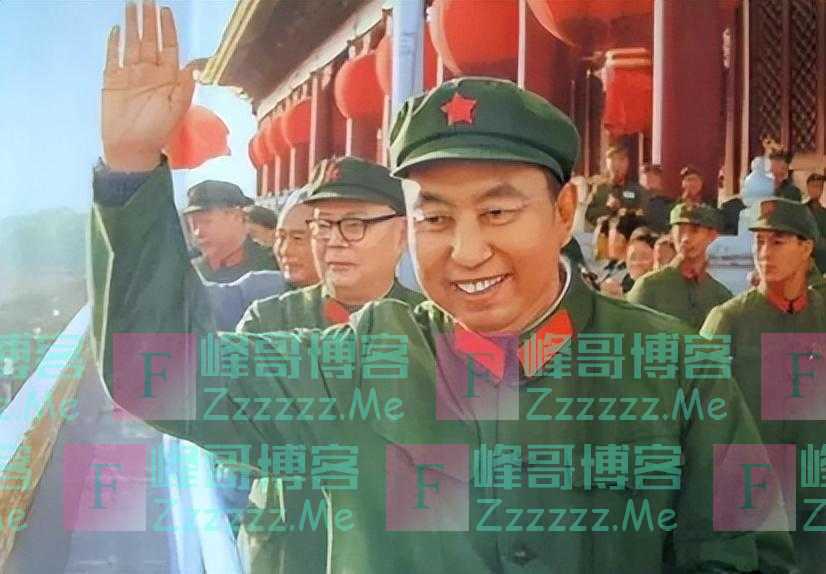 1981年华国锋辞职，他仍保留一项关键职务，直至2002年