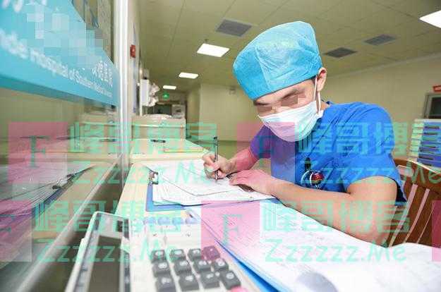 自述:作为一名ICU男护士,深夜值班时,看到过太多不能说的秘密