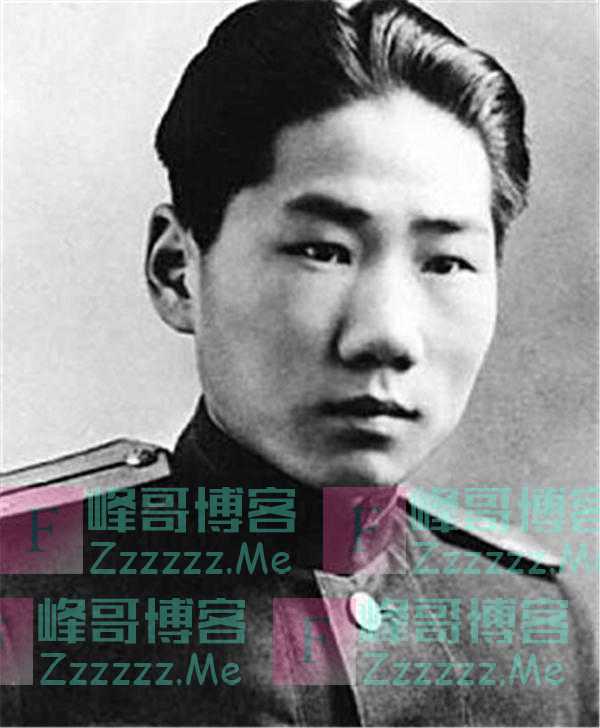 1955年毛岸英迁坟,一个朝鲜妇女拦下志愿军战士:这墓谁也不能动