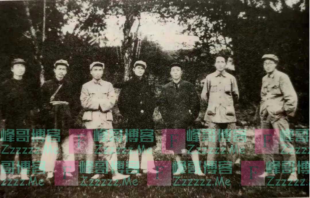 1956年,王稼祥不想当中央书记处书记,毛主席却说:你早就该当了