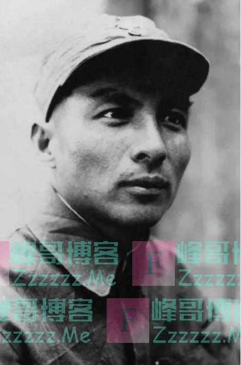 此人戴手铐走完长征，开国大典前夕，毛主席见到他问：你是哪一个