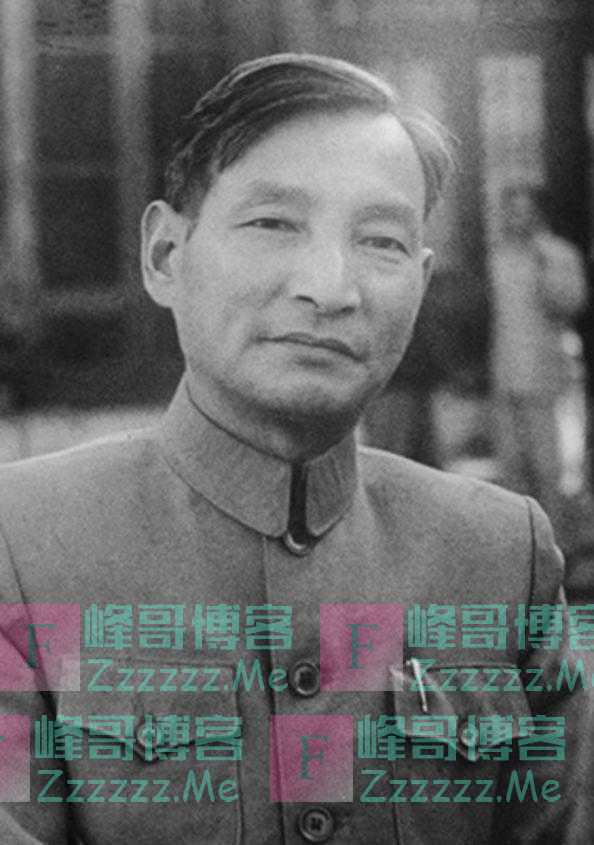 军事上不如彭德怀，政治上不如周恩来，他凭啥成为国家核心领导？