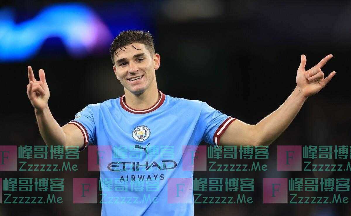 冠军拿到手软！23岁完成足坛大满贯！19岁获得欧冠和世界杯冠军！