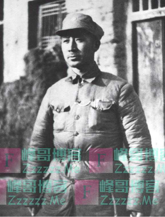 他曾被陈赓反对，48岁时任国务院副总理，外孙女嫁给毛主席外孙