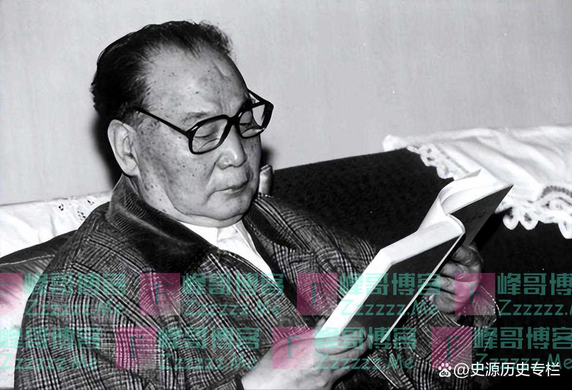 毛主席问王芳关公姓什么，对方说：关公当然姓关，主席：你错了