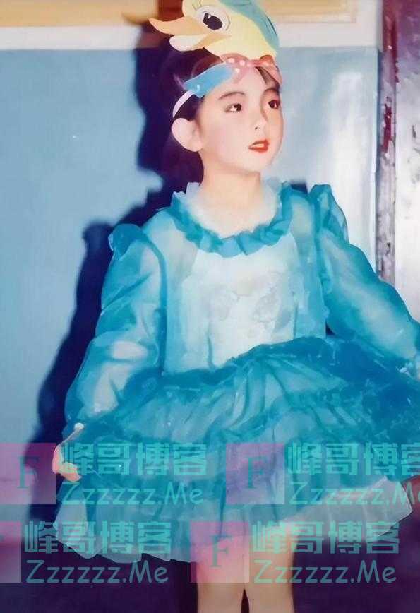 回顾:李思思发文,短短23字暴露被弃用真相,失色背后道尽无奈