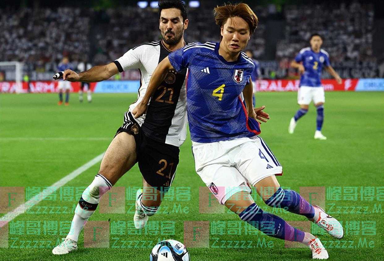 足坛冷门夜：德国1-4惨败日本，意大利1-1翻车，英格兰5连胜终止