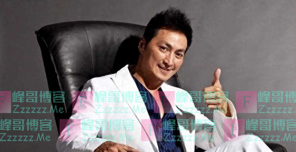 何家劲：凭“展昭”一鸣惊人，与初恋分手相约60岁单身便共度余生