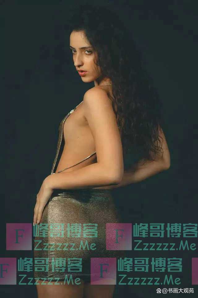 人体艺术油画,展现了女性的细腻皮肤和鲜艳色彩!