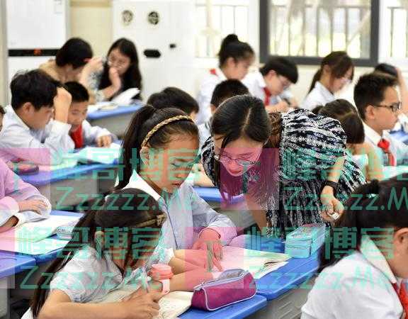 中央编办或开始整治教师，另一个好消息随之而来