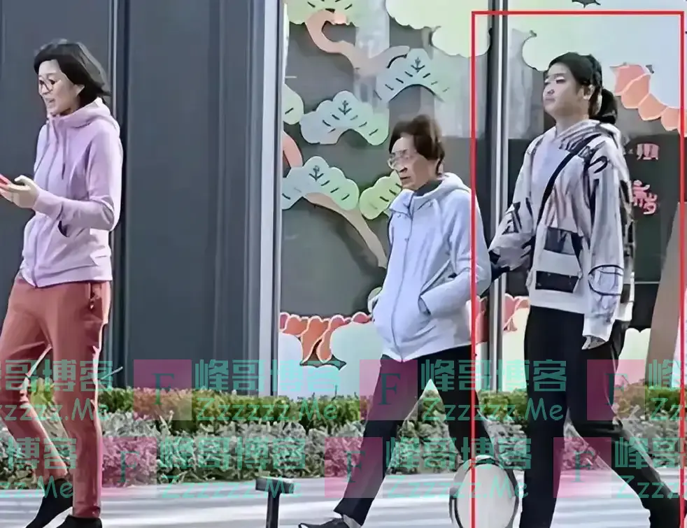 姚明女儿又胖了！姚沁蕾身高近2米，体重快190斤，像个小巨人