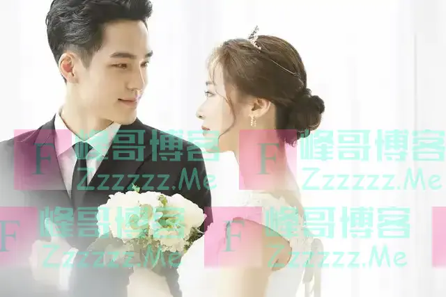 洞房夜，新郎出上联：“两岸青山夹碧水”，新娘对出的下联更绝！