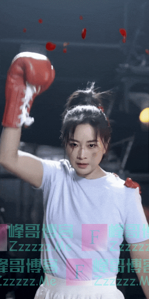 贾玲体重严重反弹？看了她最新的生活照，又一次感受到世界的参差