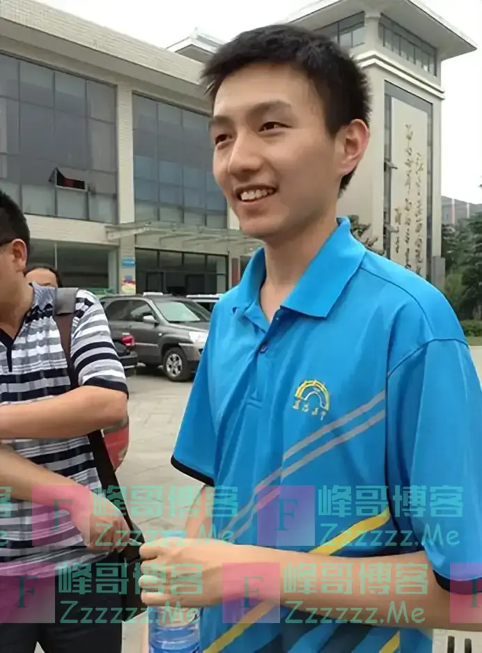 湖北学霸放弃保送清华,非要享受高考全过程,后来考了多少分?